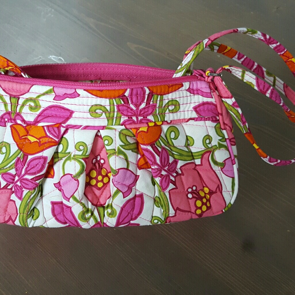 Vera Bradley Frannie Crossbody Bag in Lilli Bell