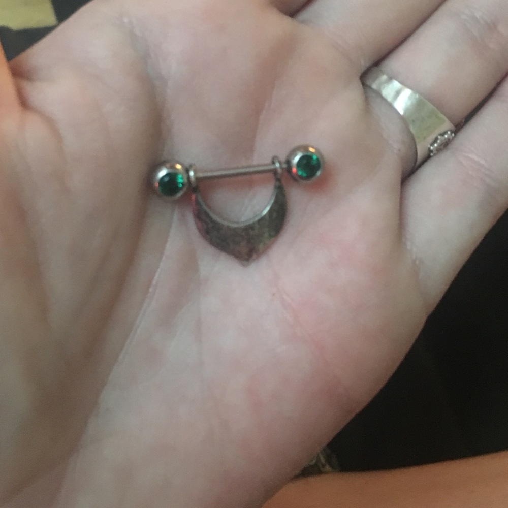 Nipple ring