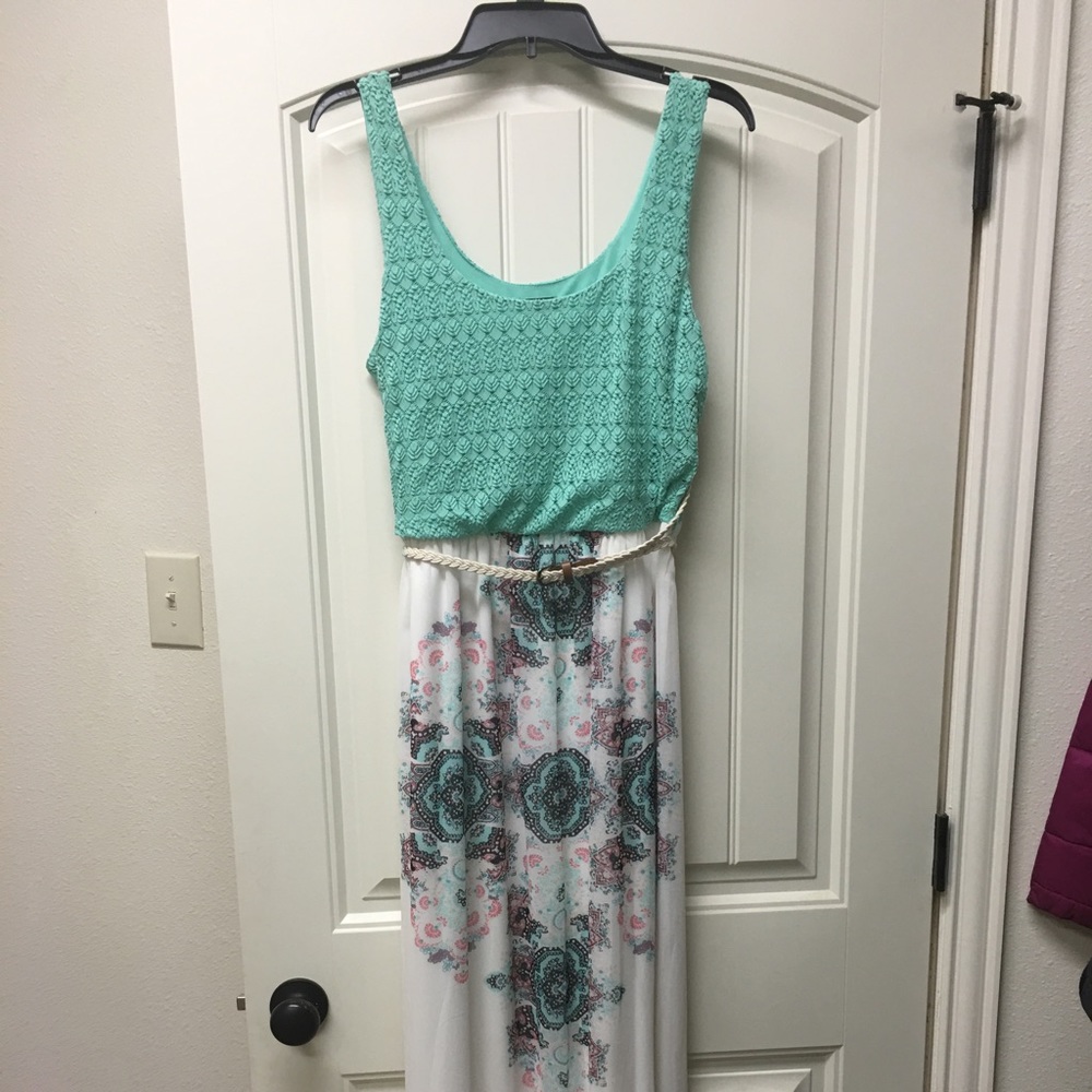 Lily Rose Maxi Dress