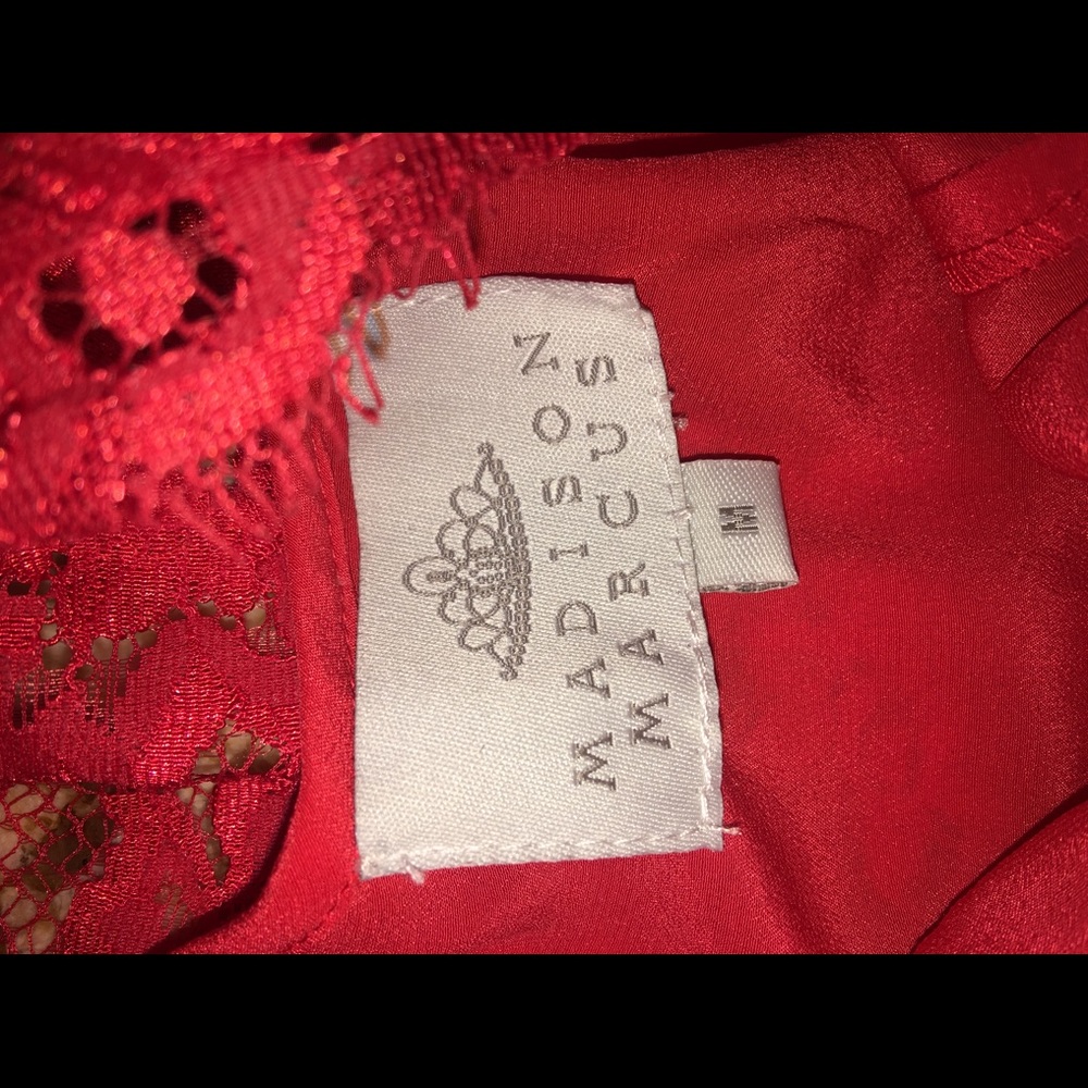 NWOT Madison Marcus Red Lace Dress - Picture 4 of 4