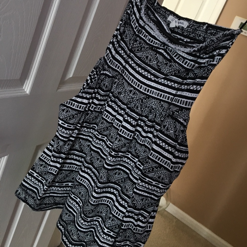 Strapless Aztec print dress