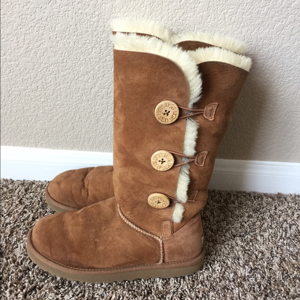 UGG Bailey Button Triplet boots