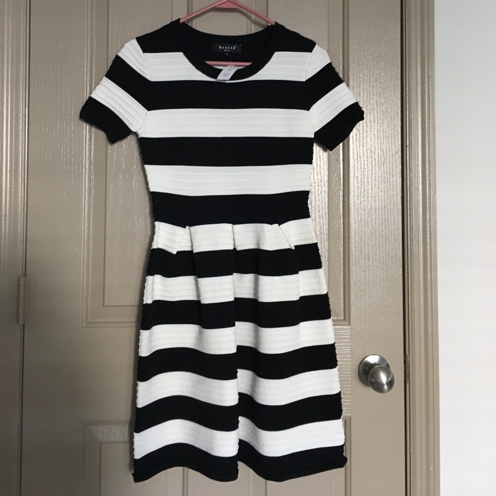 Black and white dress