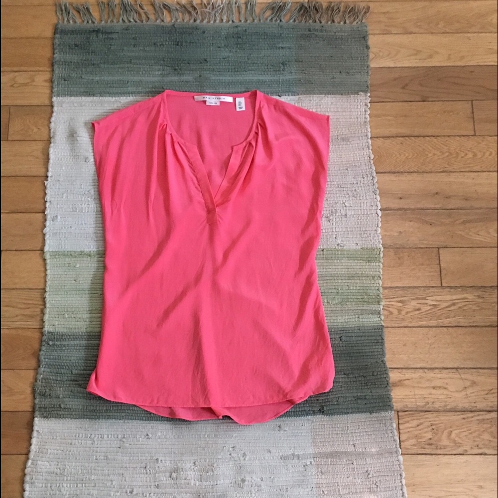 Max Studio --Silk Sleeveless Blouse