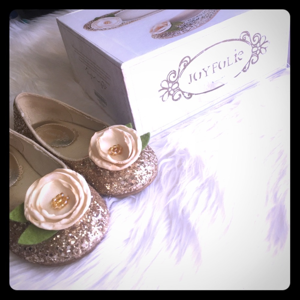 Joy Folie gold ballet flats. Authentic ❤️️