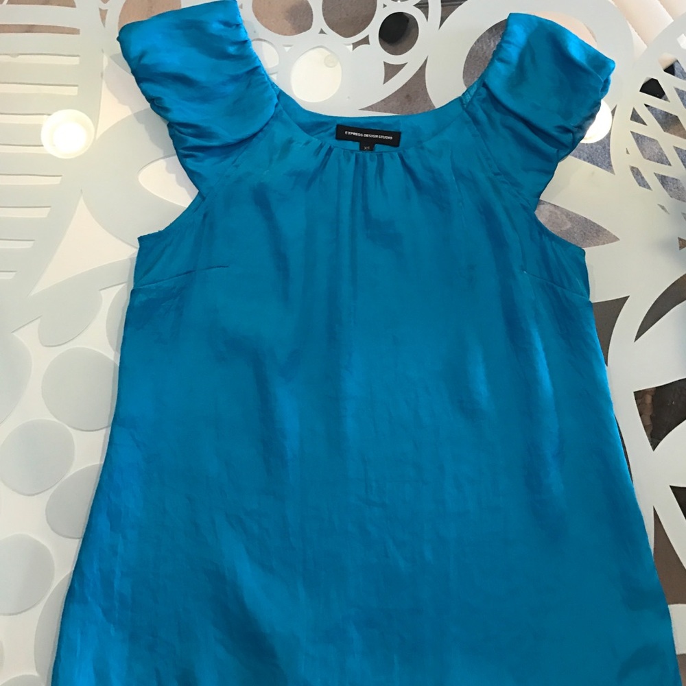 Express Design Studio Top