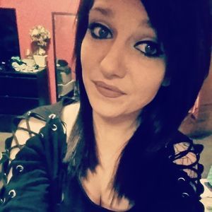 Meet your Posher, Bethany