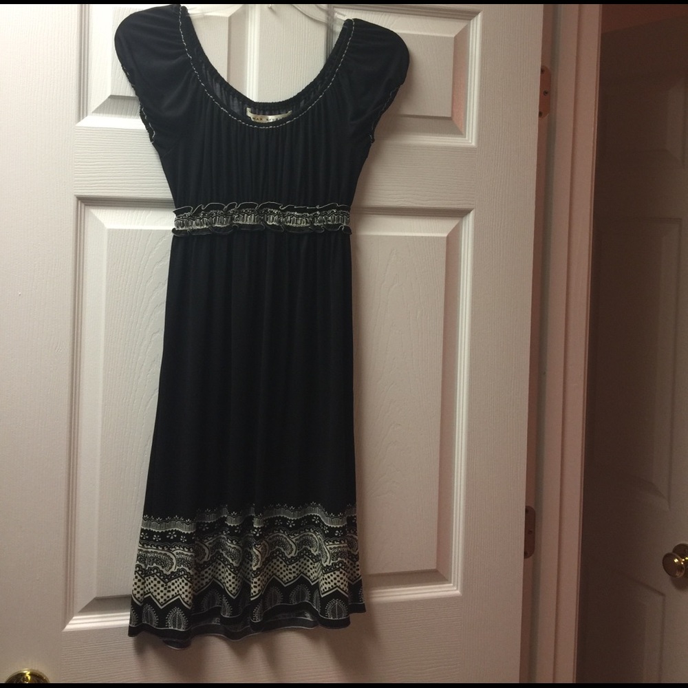 Max Studio dress size XS