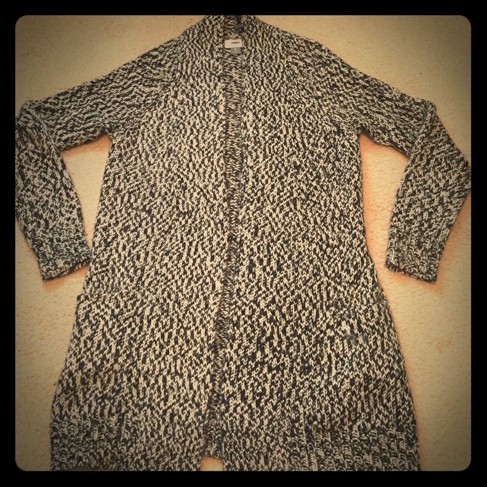 Long line knit sweater!