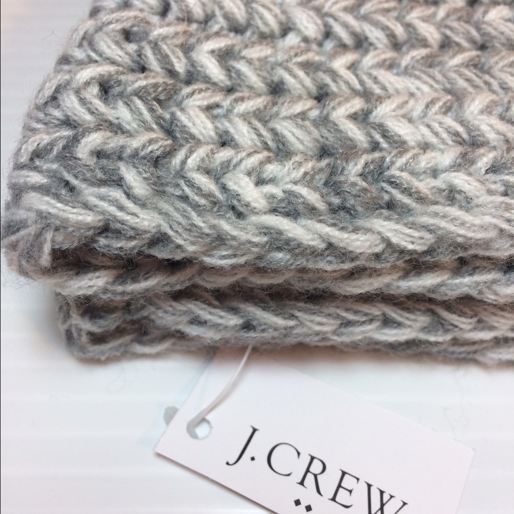 NWT J. Crew Infinity Scarf - Picture 1 of 2
