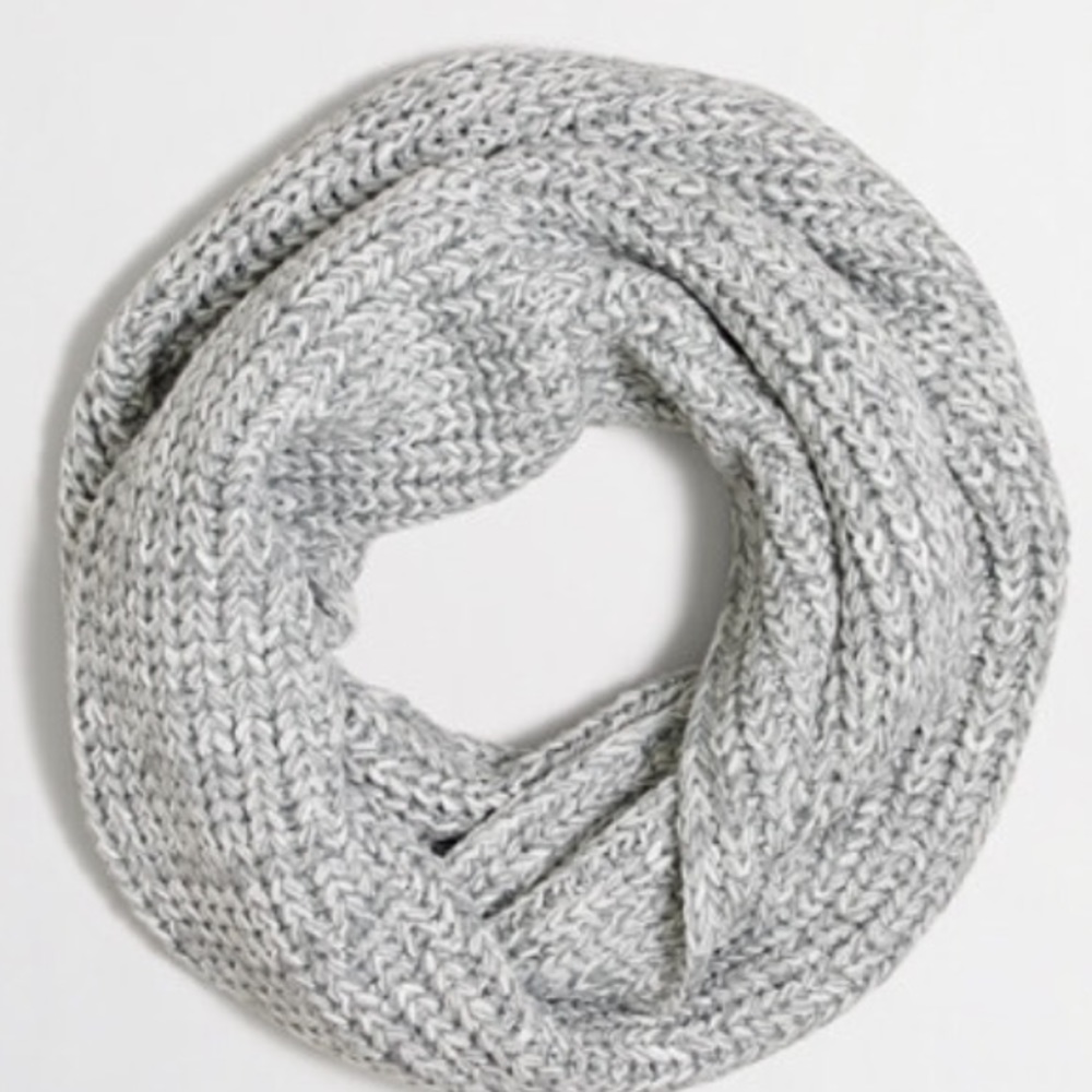 NWT J. Crew Infinity Scarf - Picture 2 of 2