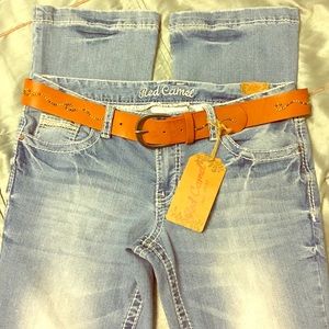 👖Red Camel Bootcut Jeans with Belt• NWT!👖