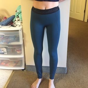 Lululemon teal leggings