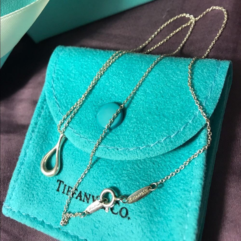 Tiffany & Co 16" necklace