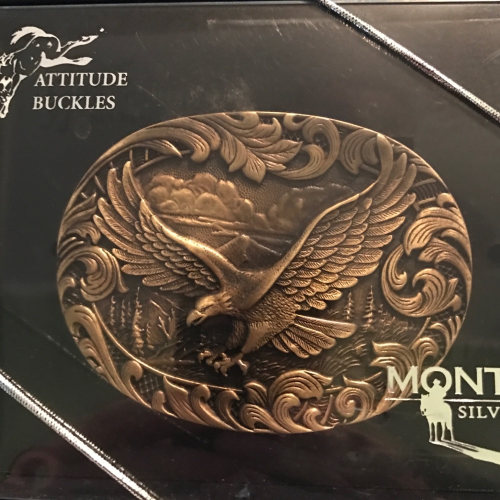 Belt buckle