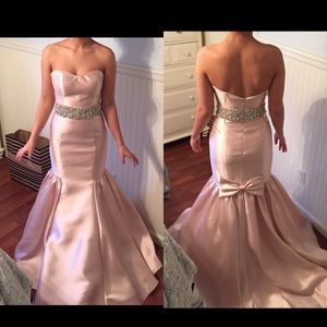 Mac Duggal beautiful blush colored dress