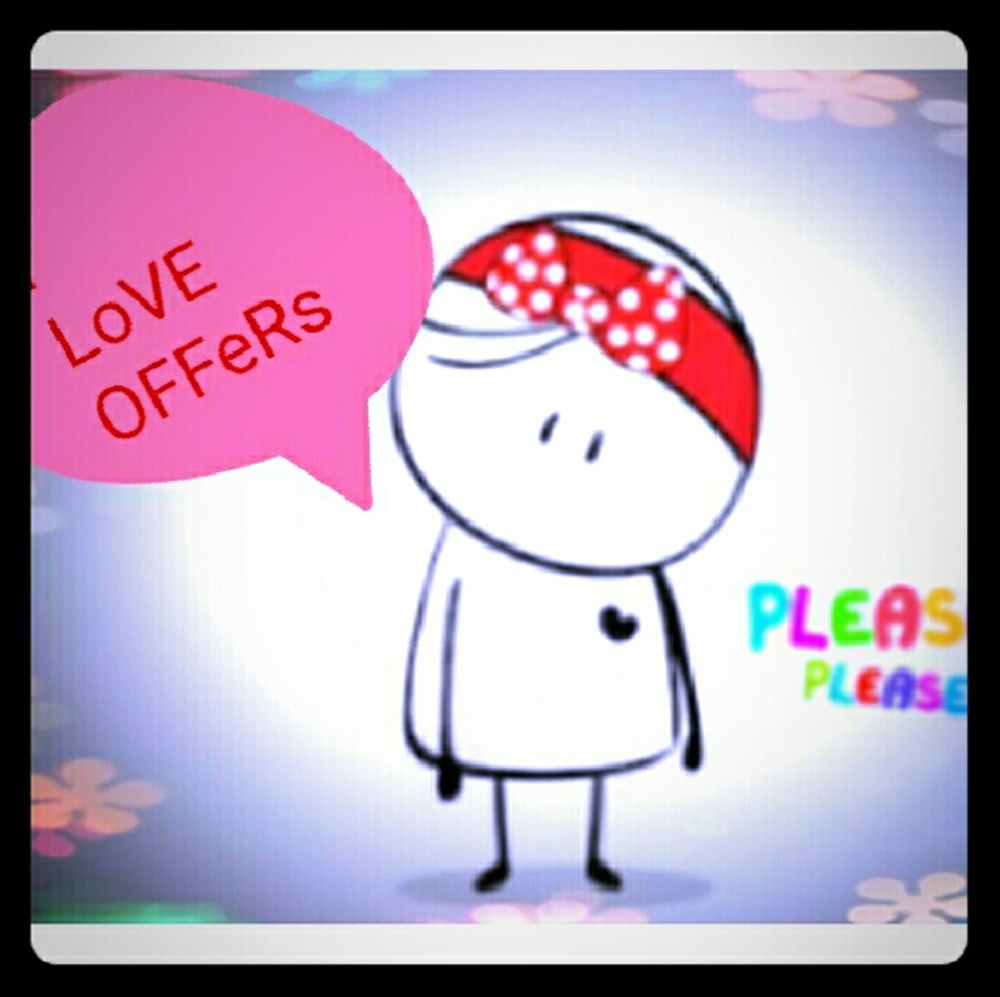 ❤I HAVE LOWERED ALL PRICE'S IN MY CLOSET❣