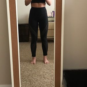 Lululemon high waisted mesh leggings