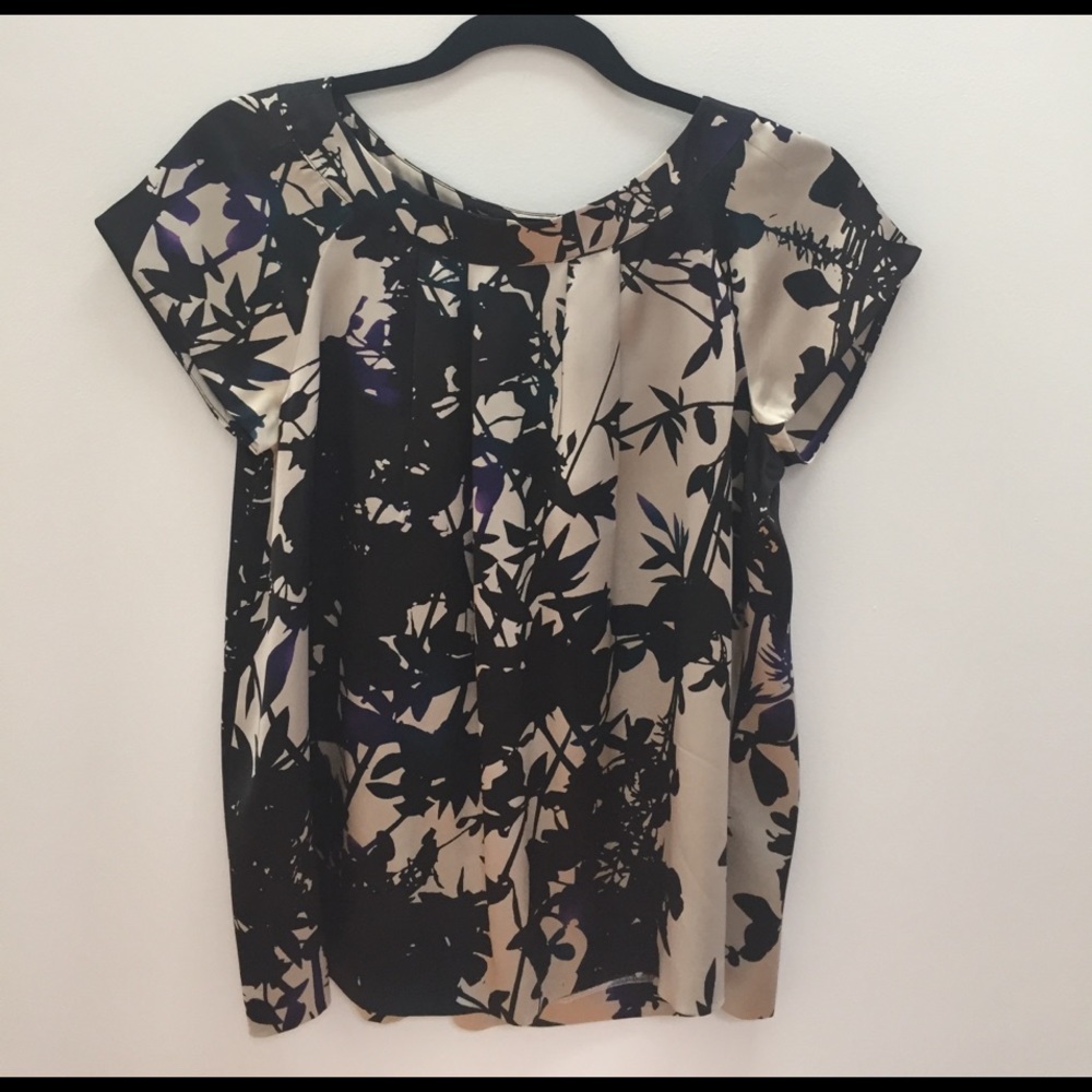 Beautiful silk theory top