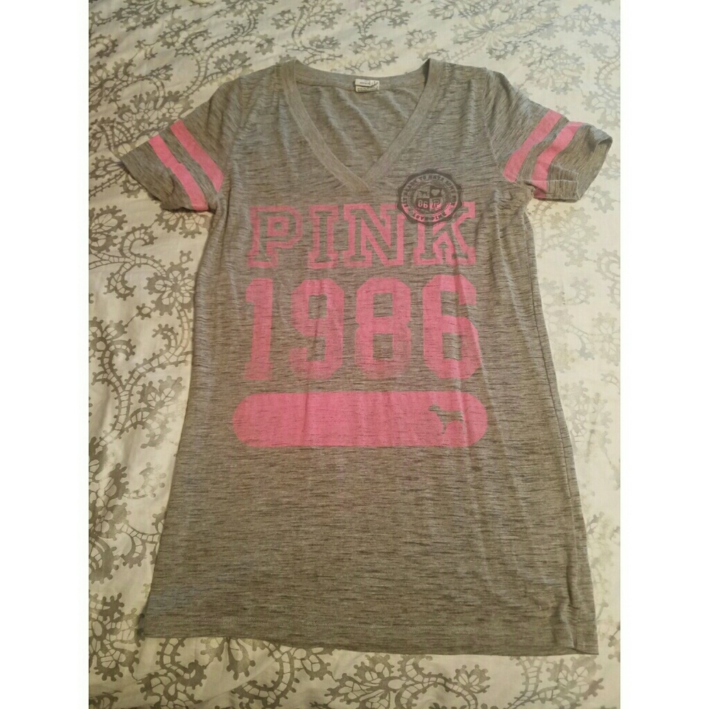 VS Pink t-shirt only worn once