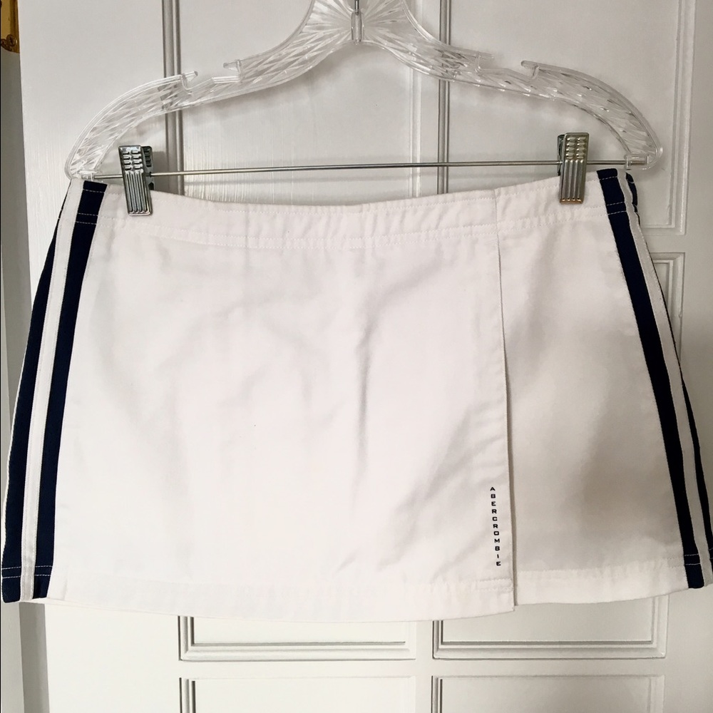 Abercrombie & Fitch Gym Issue white tennis skirt