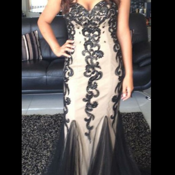 Jovani Prom Dress - Picture 1 of 3