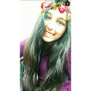 Meet your Posher, Kasandra