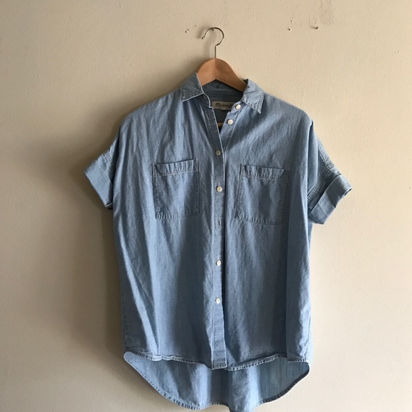 Madewell Tops - Madewell Chambray Courier Shirt in Buckley Wash