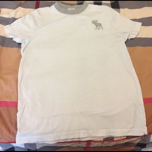 Abercrombie kids boy's t-shirt