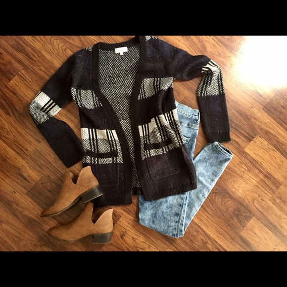 ✖️✖️Cloud Chaser Cardigan - Picture 4 of 5