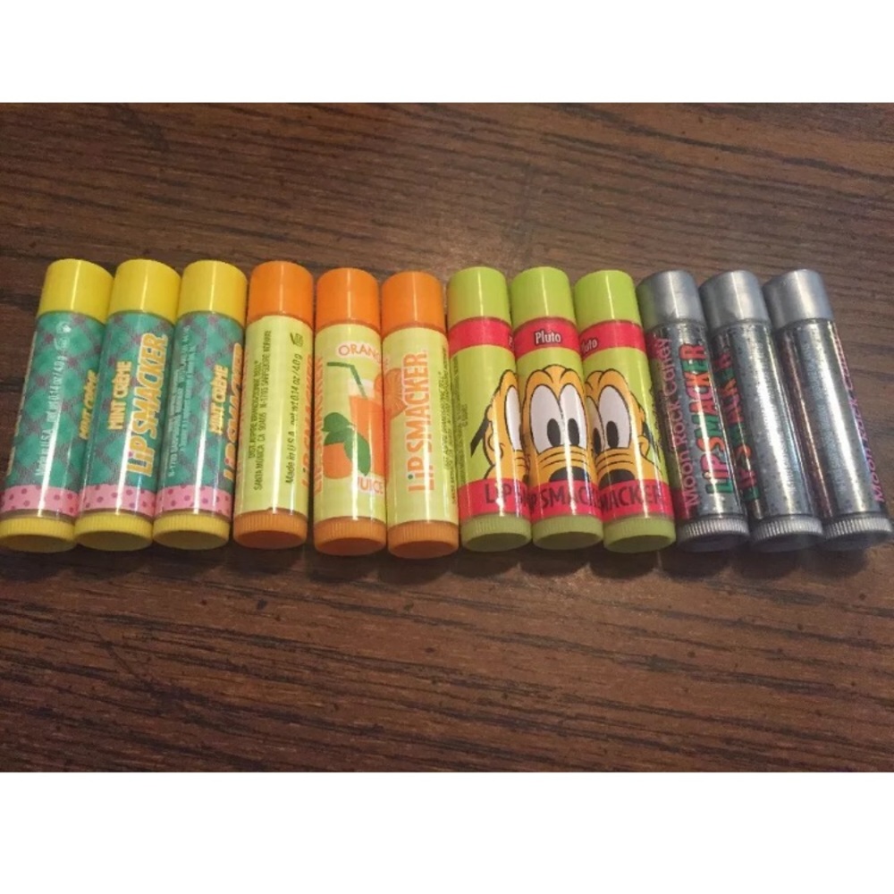 Lot of 12 brand new LipSmackers! 4 flavors!💋💋
