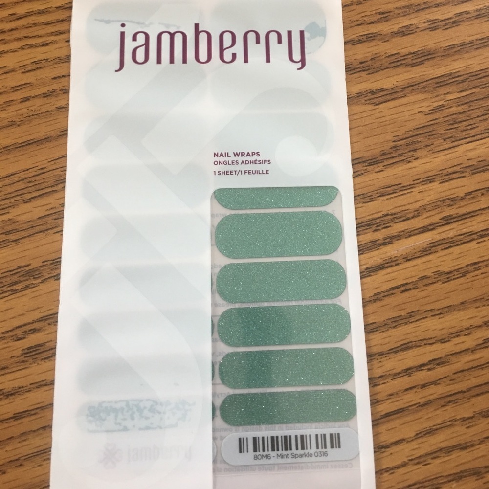 Jamberry Mint Sparkle nail wraps