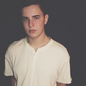 Meet your Posher, Kamil