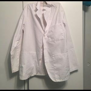 lab coat