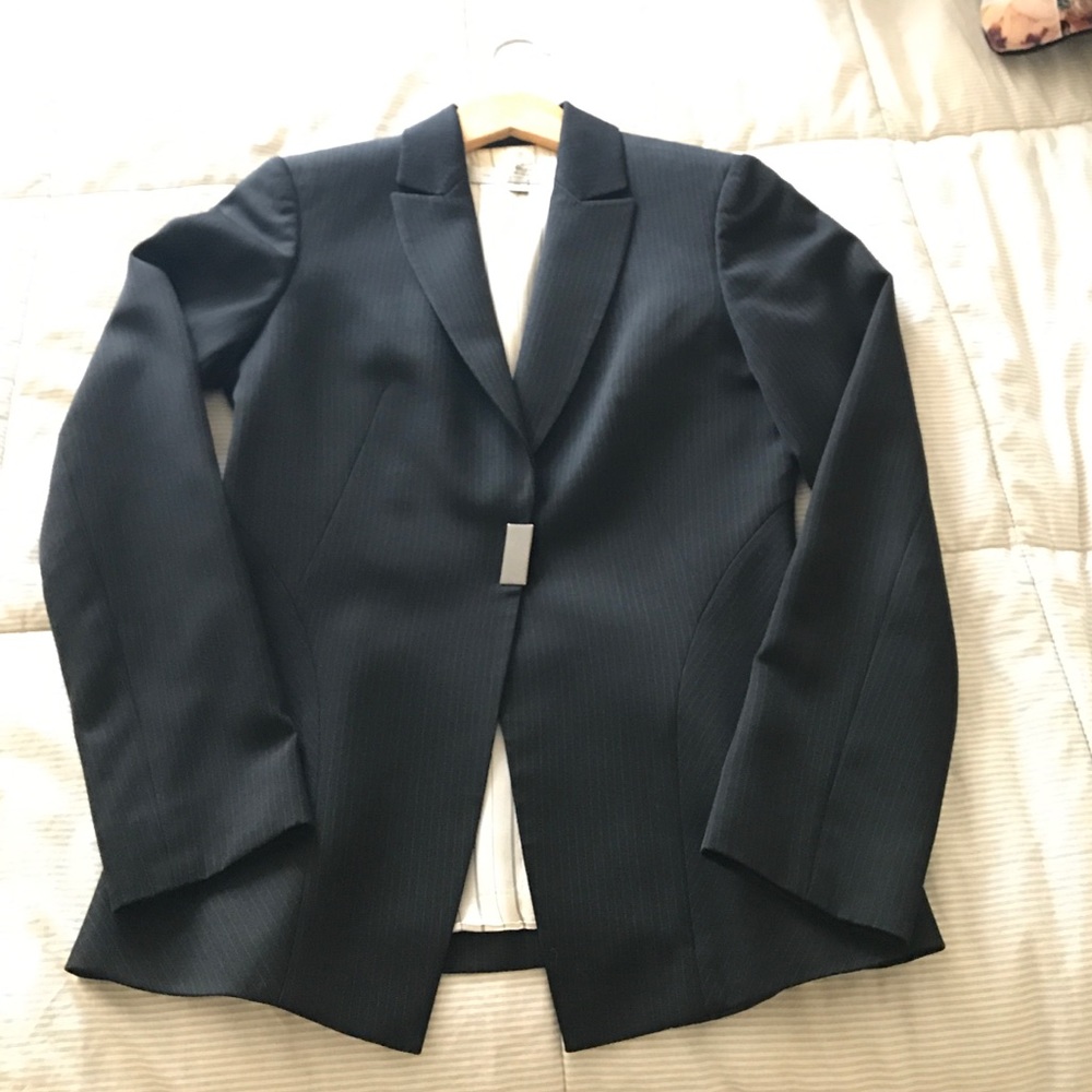 Tahari petite suit