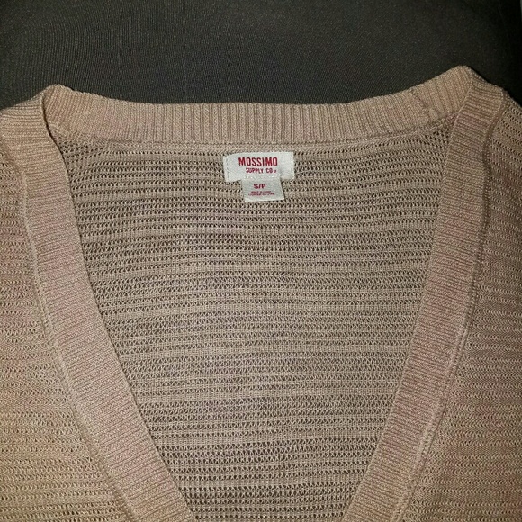 Tan Short Sleeve Button-Down V-Neck Cardigan - Picture 4 of 7