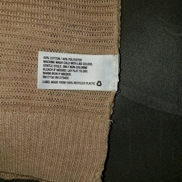 Tan Short Sleeve Button-Down V-Neck Cardigan - Picture 7 of 7