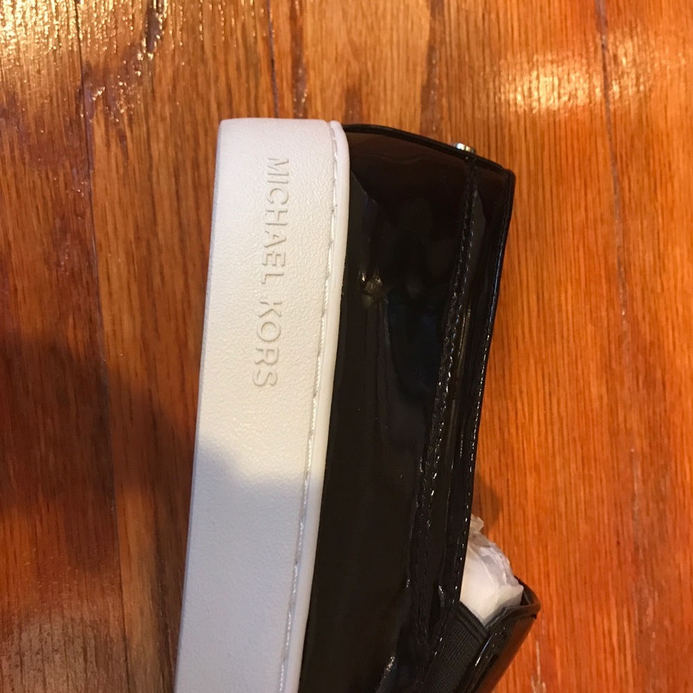 NWB Michael Kors Slip on Sneaker in Black - Picture 5 of 6