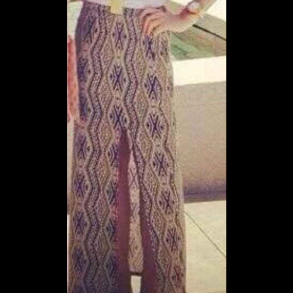 💖Material girl maxi skirt with slit 💖
