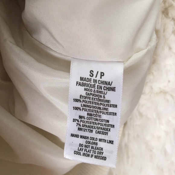 Aeropostale Winter White Fuzzy Fur Jacket - Picture 6 of 6