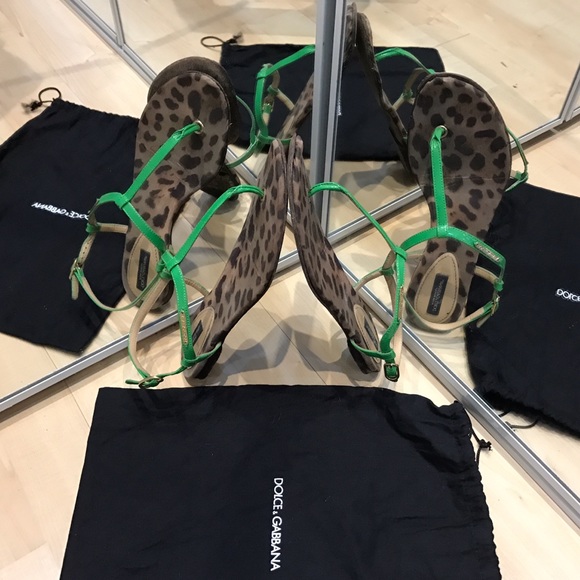 Dolce&Gabbana patent leather sandals size 36 - Picture 3 of 10