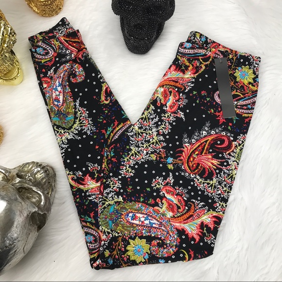 NOW IN PLUS ! Bright Paisley butter soft leggings - Picture 3 of 8