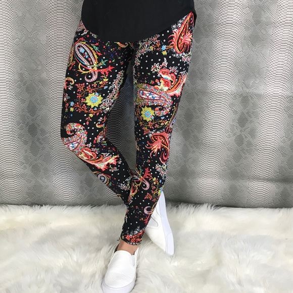 NOW IN PLUS ! Bright Paisley butter soft leggings - Picture 2 of 8