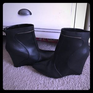 Black wedge bootie.