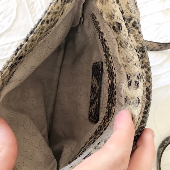 Michael Kors Crossbody in Snakeskin Leather - Picture 2 of 7