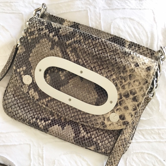 Michael Kors Crossbody in Snakeskin Leather - Picture 4 of 7