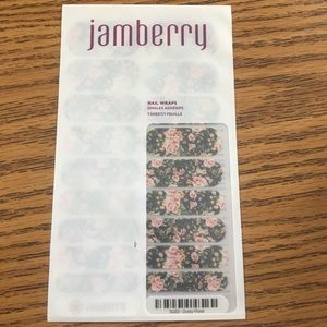 Jamberry Dusty Floral nail wraps