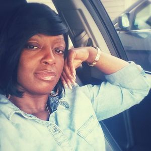 Meet your Posher, Chanel