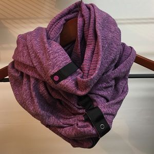 Lululemon Vinyasa Scarf