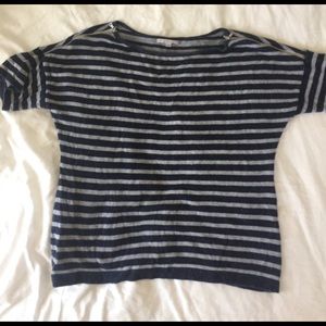 short sleeved light sweatshirt